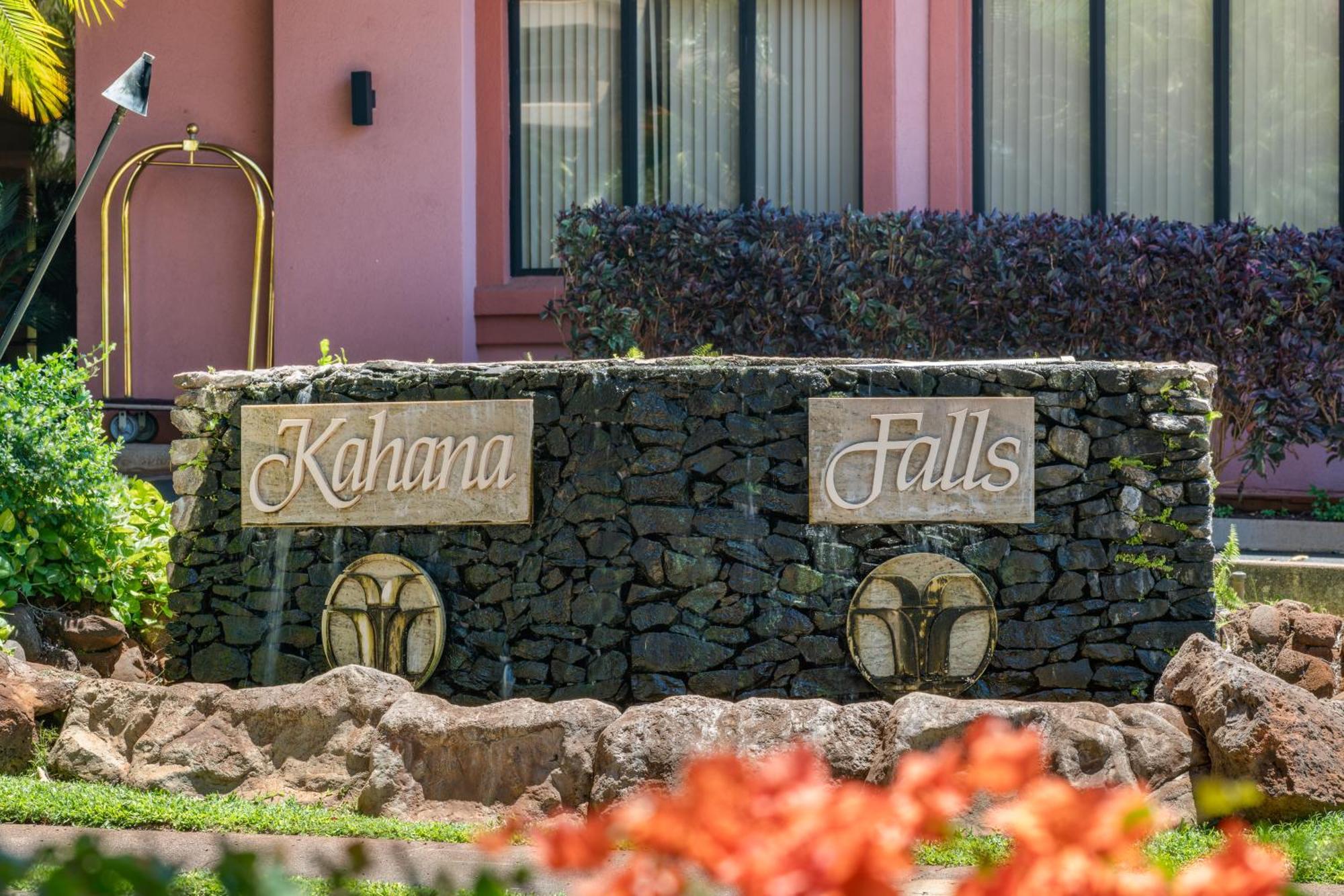 Napili-Honokowai Kahana Falls Resort מראה חיצוני תמונה